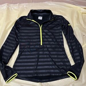 Nike Black and Yellow Striped Pullover size small